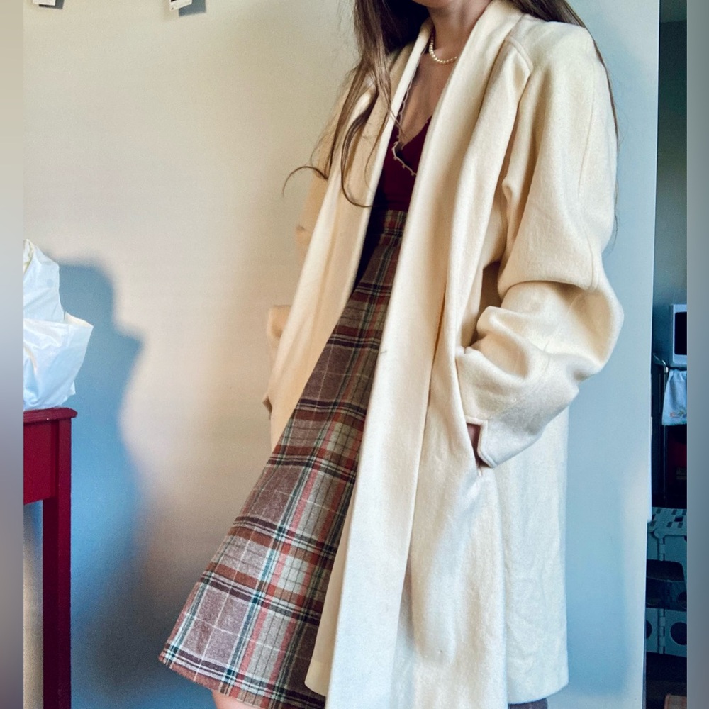Elegant Real Vintage Wool Long Coat with Pockets